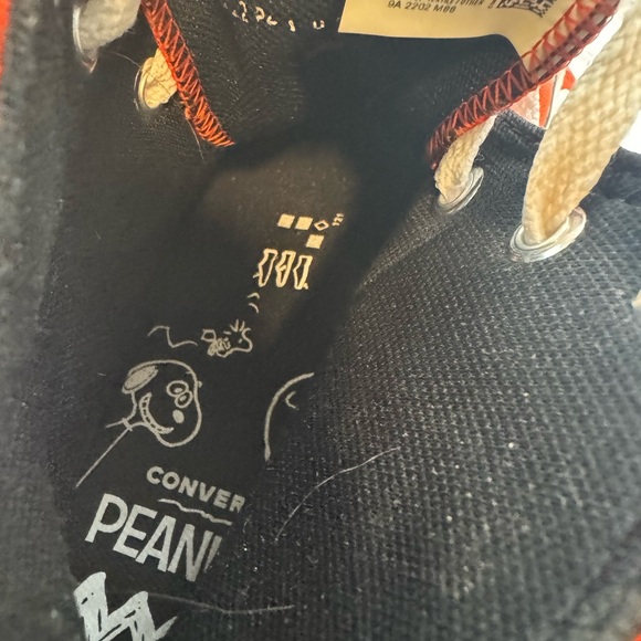 Chuck Taylor Peanuts Red high tops - Picture 12 of 13